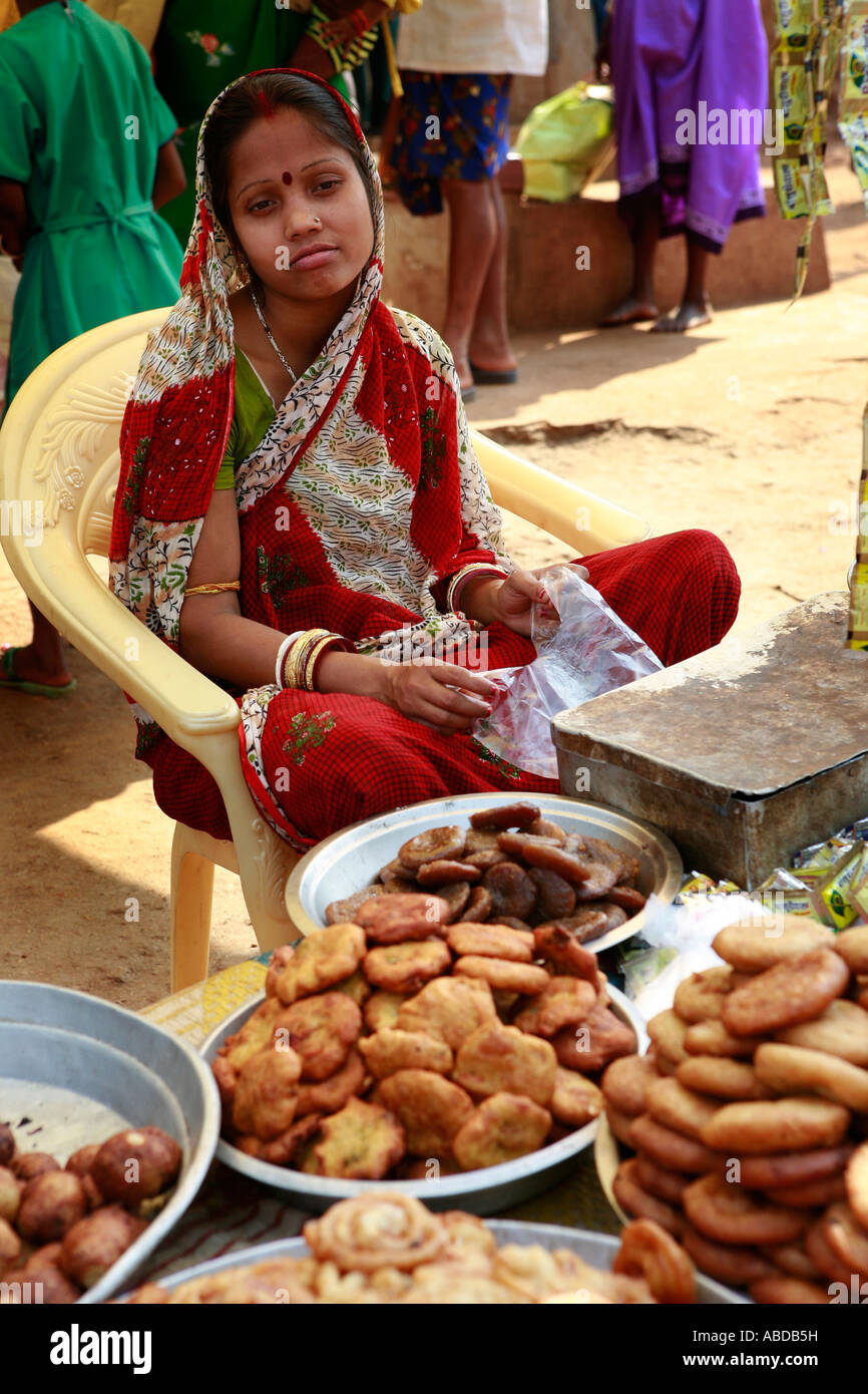 Tribeswoman at the tribal market at Kunduli near Koraput, Orissa, India Stock Photo