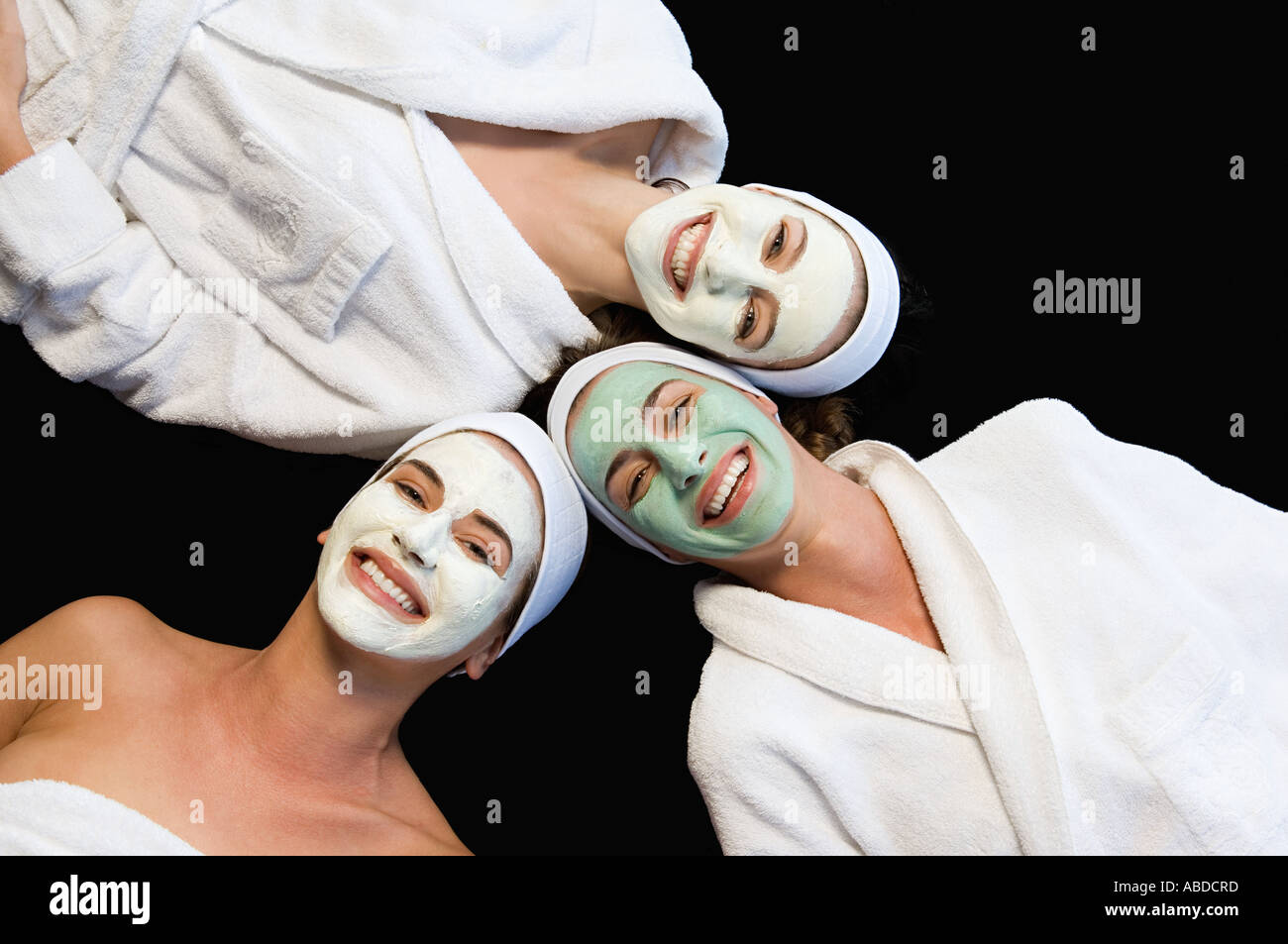 Wearing black masks hi-res stock photography and images - Alamy