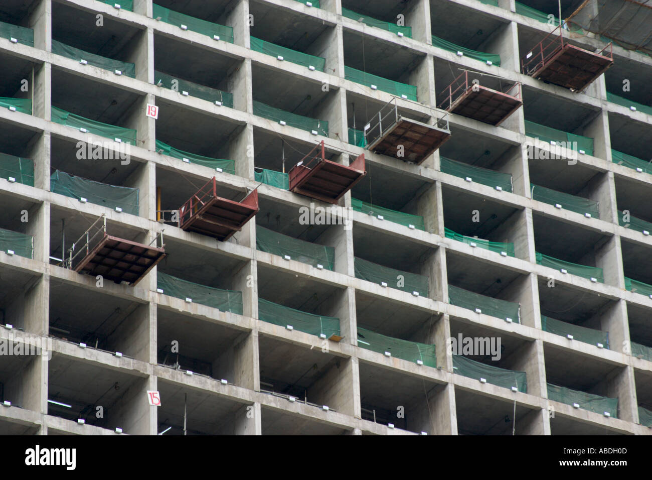 square patterns of building under construction Stock Photo - Alamy