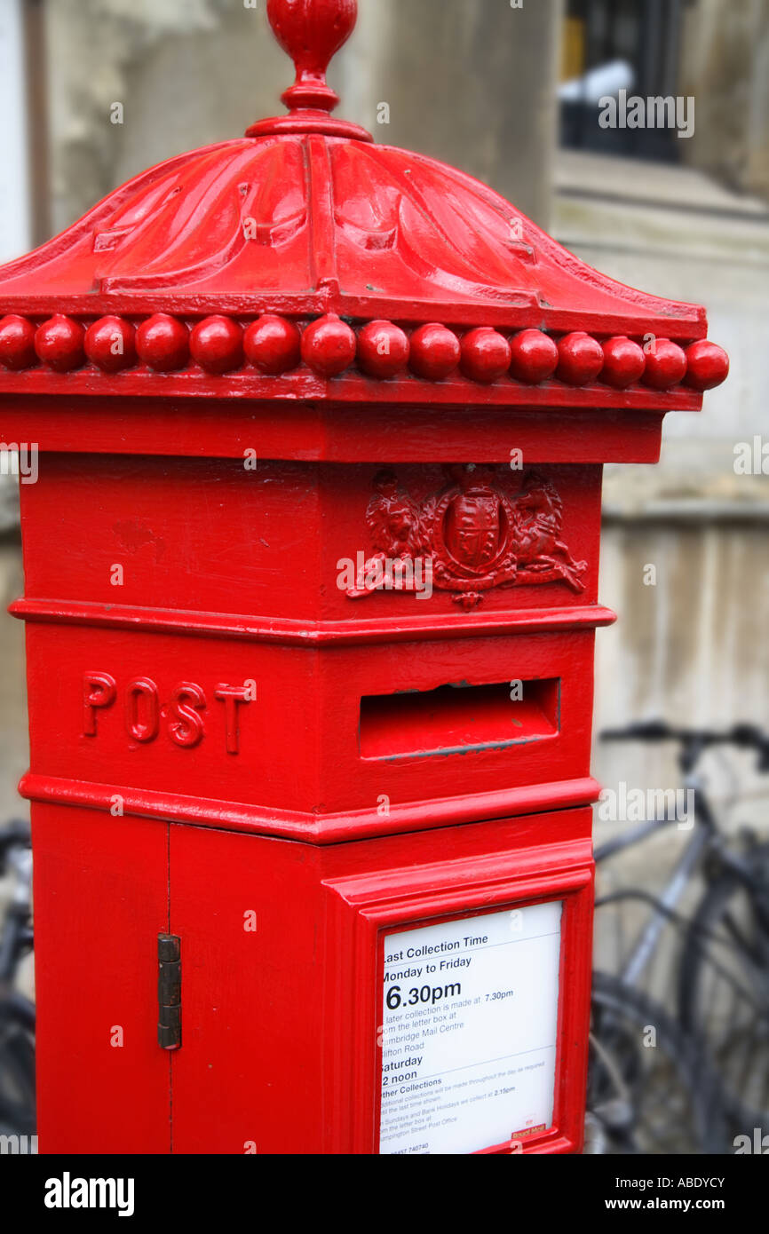 'Red Pillar Box', outside 'Kings College Cambridge' Stock Photo