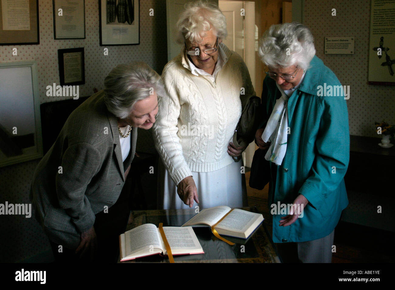 Jane austen house museum hires stock photography and images Alamy