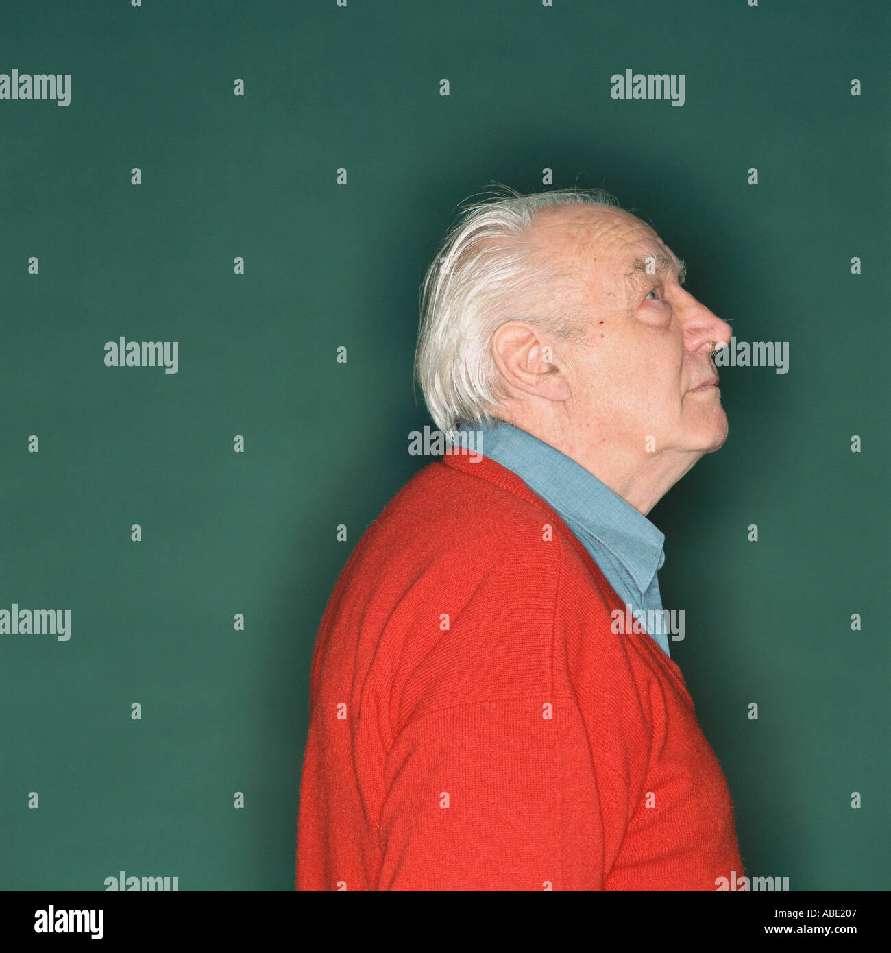Senior man profile hi-res stock photography and images - Alamy