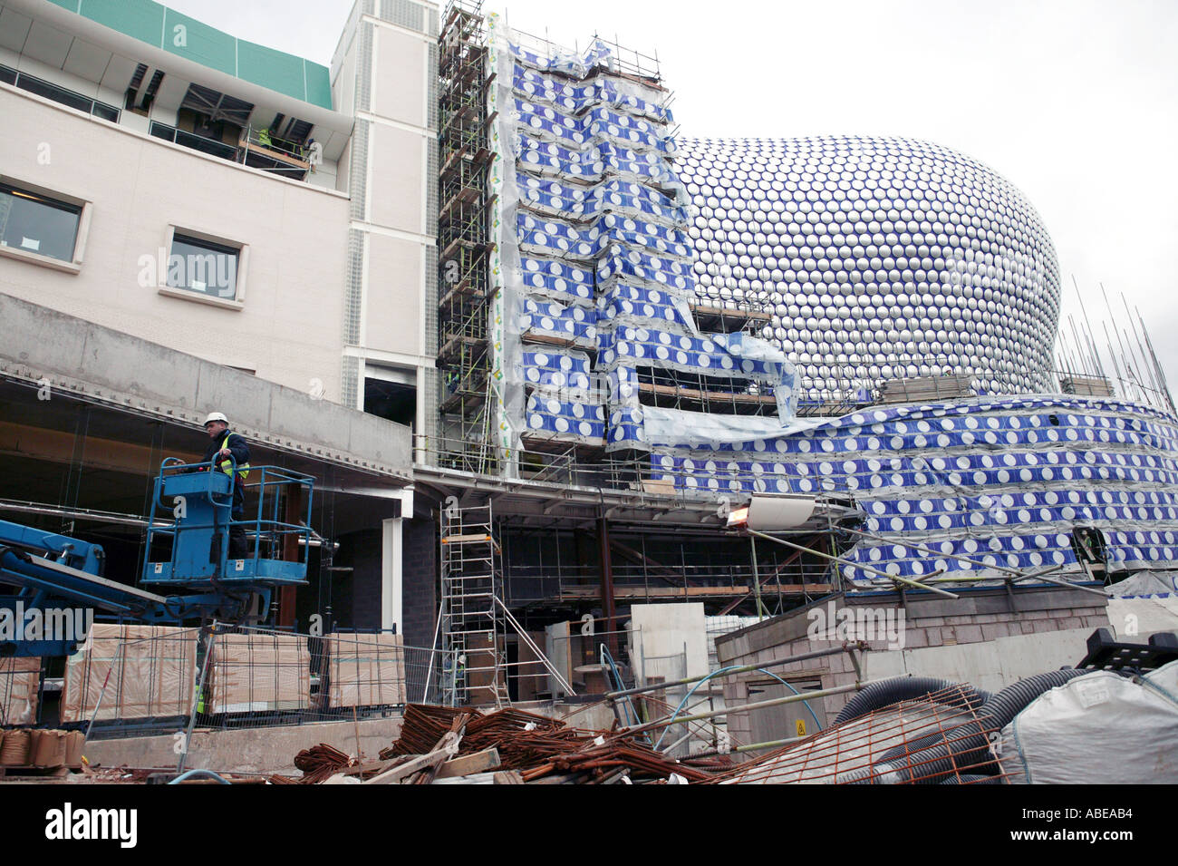 Construction of the Bullring and Selfridges Birmingham UK 2003 Stock Photo