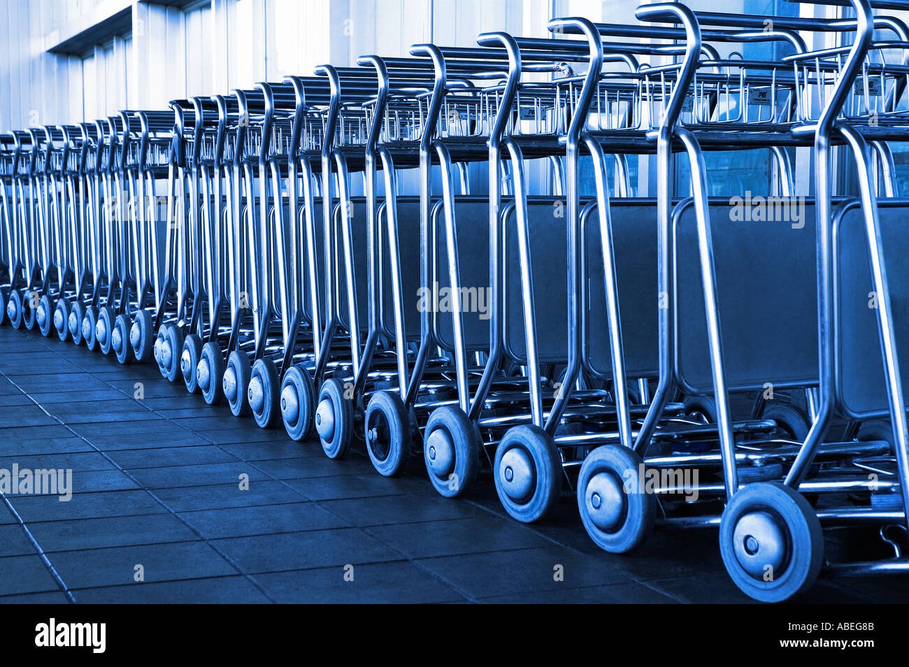 TROLLEYS FOR LUGGAGE IN BARCELONA AIRPORT Stock Photo Alamy