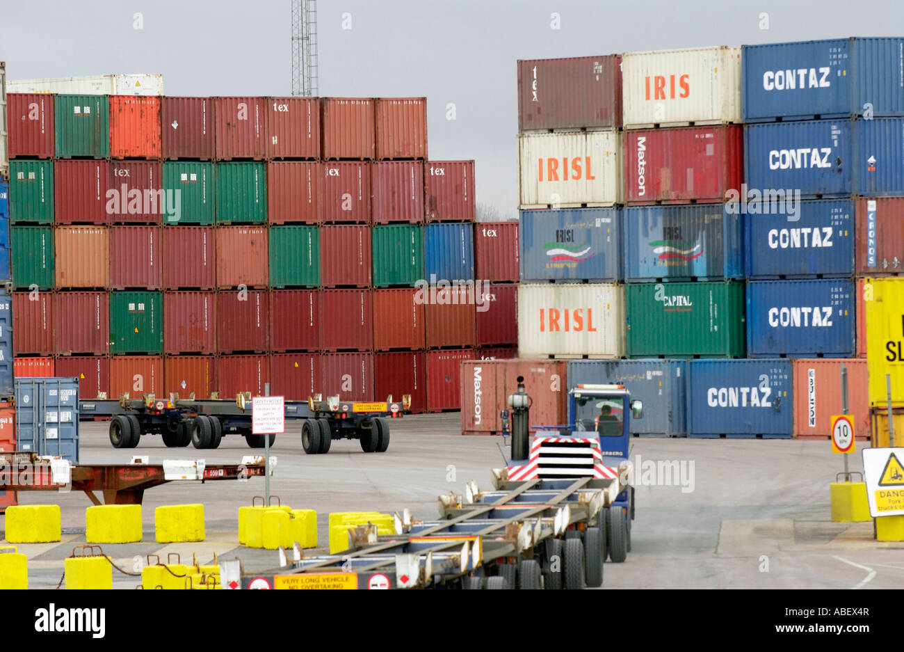 Stack containers port of felixstowe container pile hi-res stock ...