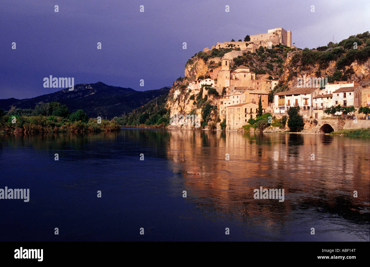 Templar castle and Ebro river. Miravet, Tarragona province. Catalunya. Spain. Stock Photo
