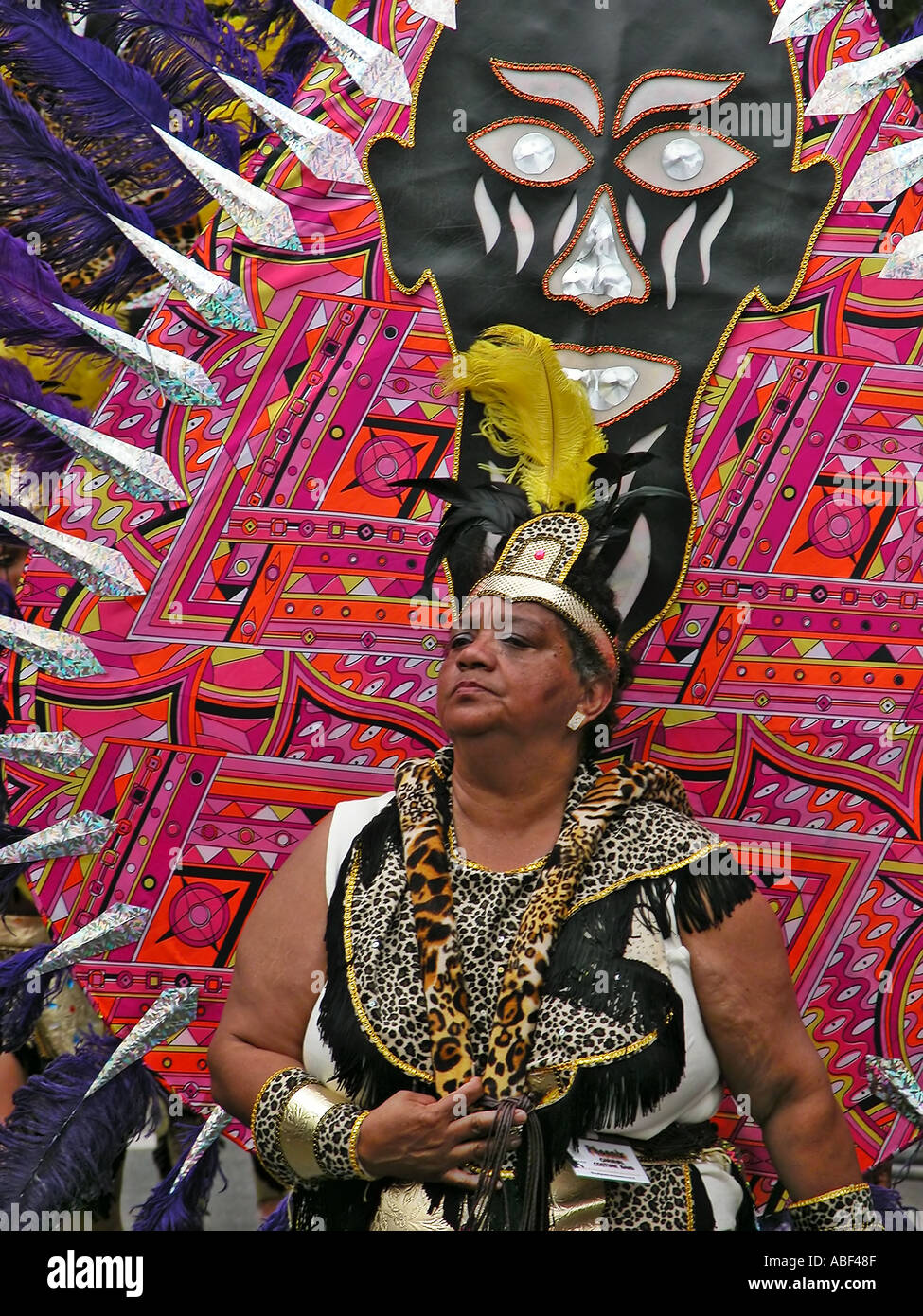 Notting hill carnival 2003 hi-res stock photography and images - Alamy