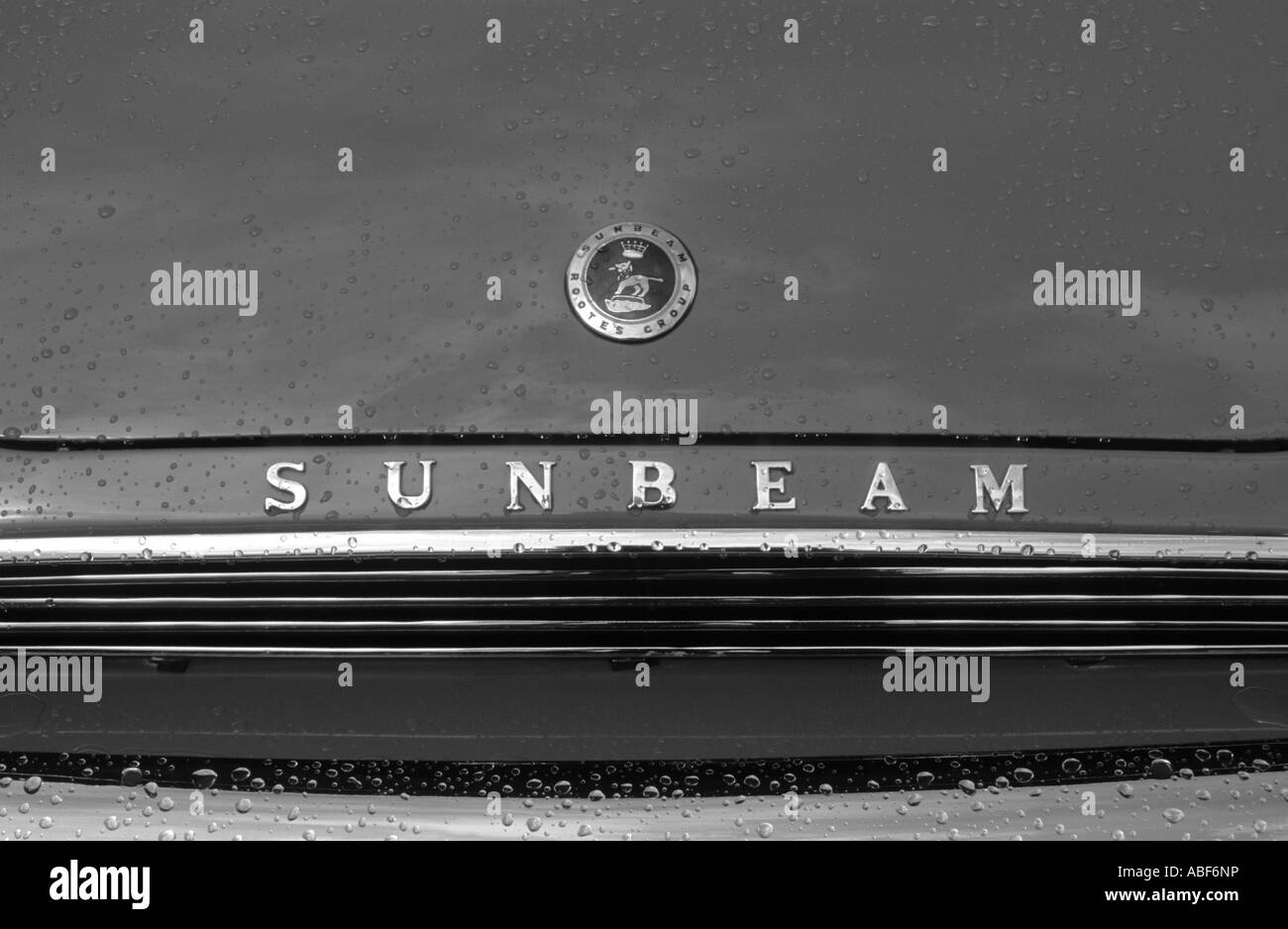 Sunbeam alpine badge hires stock photography and images Alamy