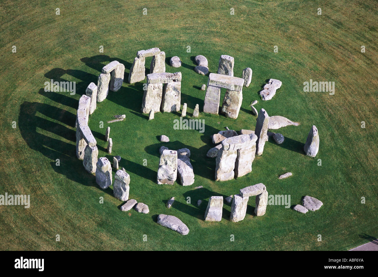 Stonehenge Aerial Hi res Stock Photography And Images Alamy