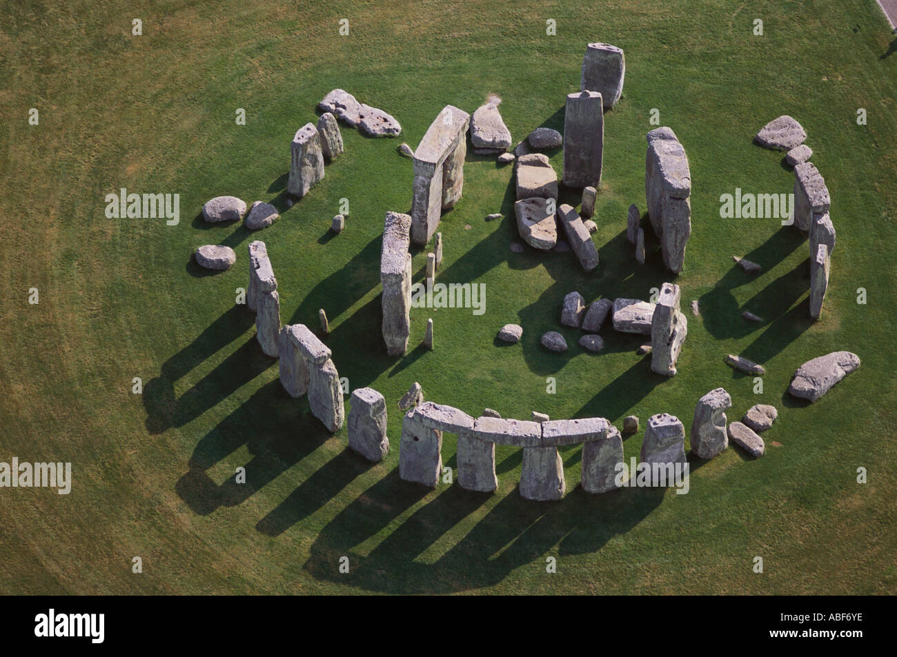 Syonehenge Aerial view stonehenge hi-res stock photography and images - Alamy