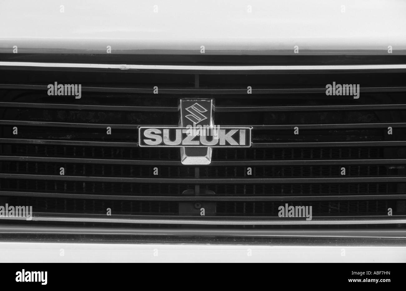 Suzuki car badge hi-res stock photography and images - Alamy