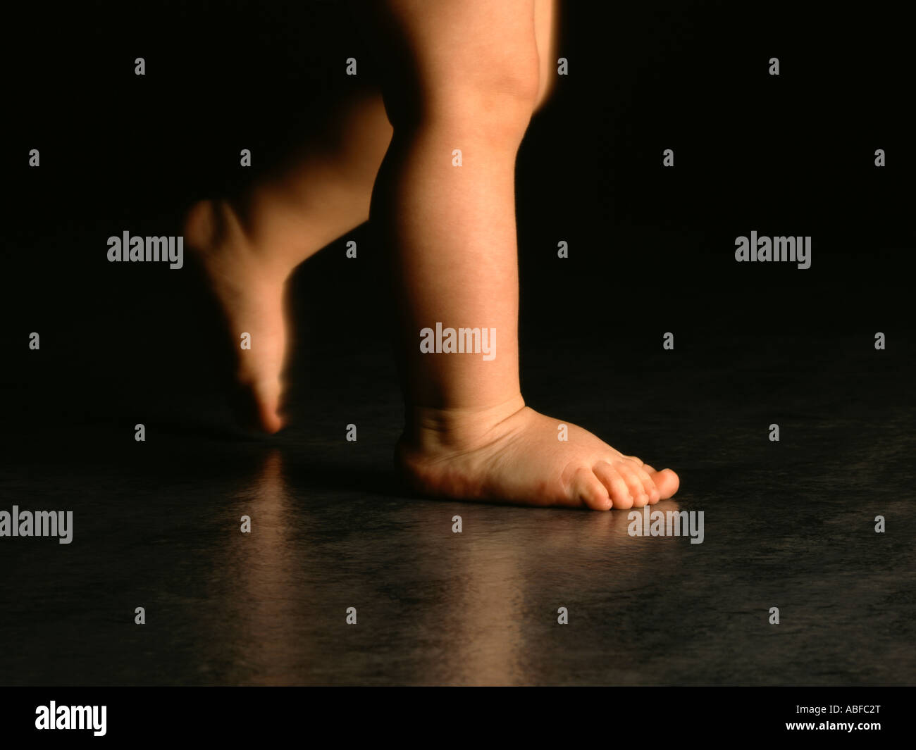 Baby Walk Feet Stock Photos & Baby Walk Feet Stock Images Alamy