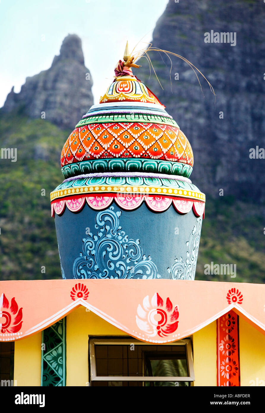 Mariemen Tamil Temple Beaux Songes Mauritius with serrated mountains in  background Stock Photo - Alamy