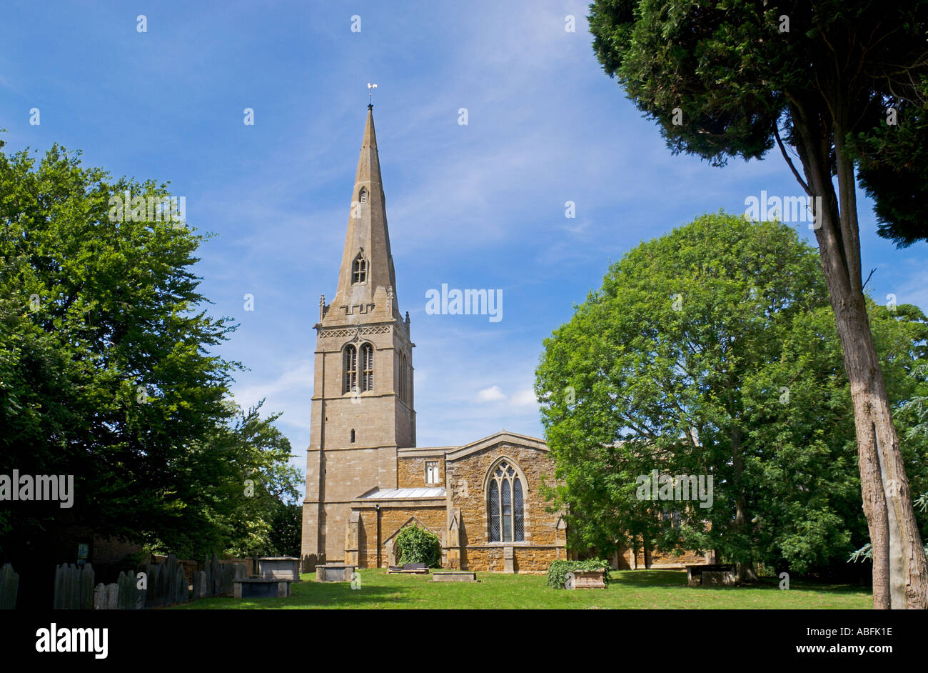 St Giles Anglican and Methodist Parish church Desborough ...