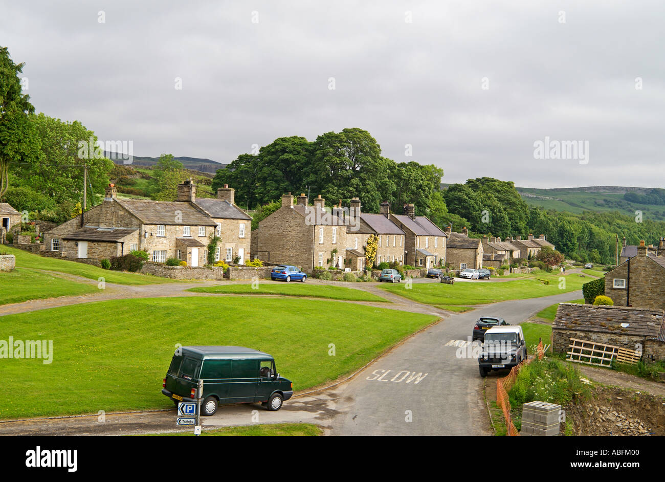 Stone cottages at Castle Bolton North Yorkshire England Stock Photo