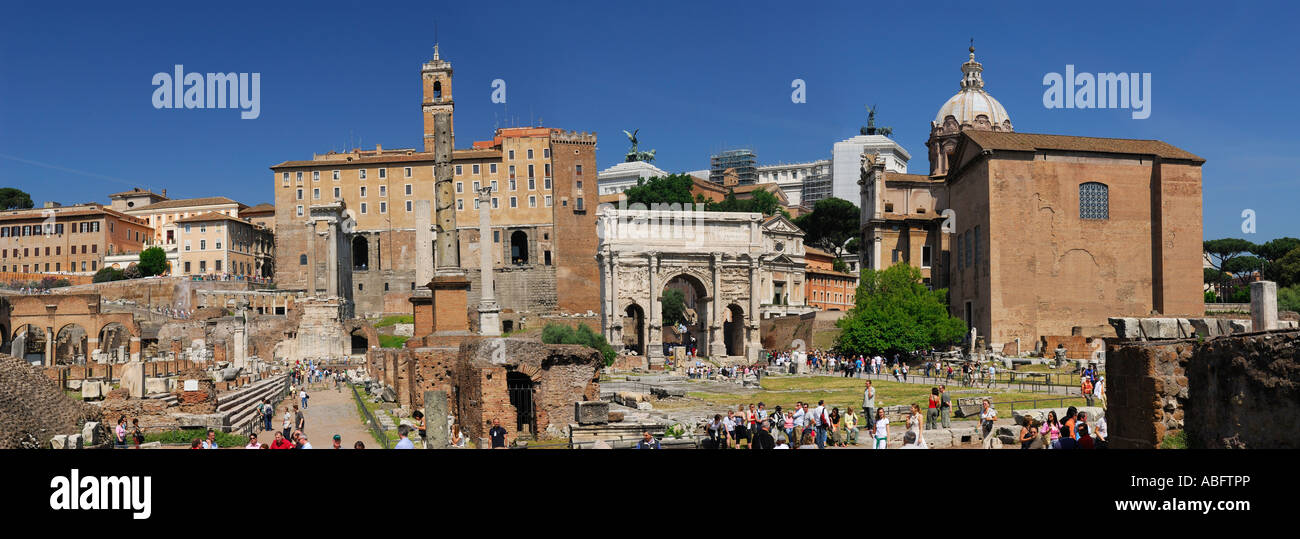 Roman ruins rome hi-res stock photography and images - Alamy