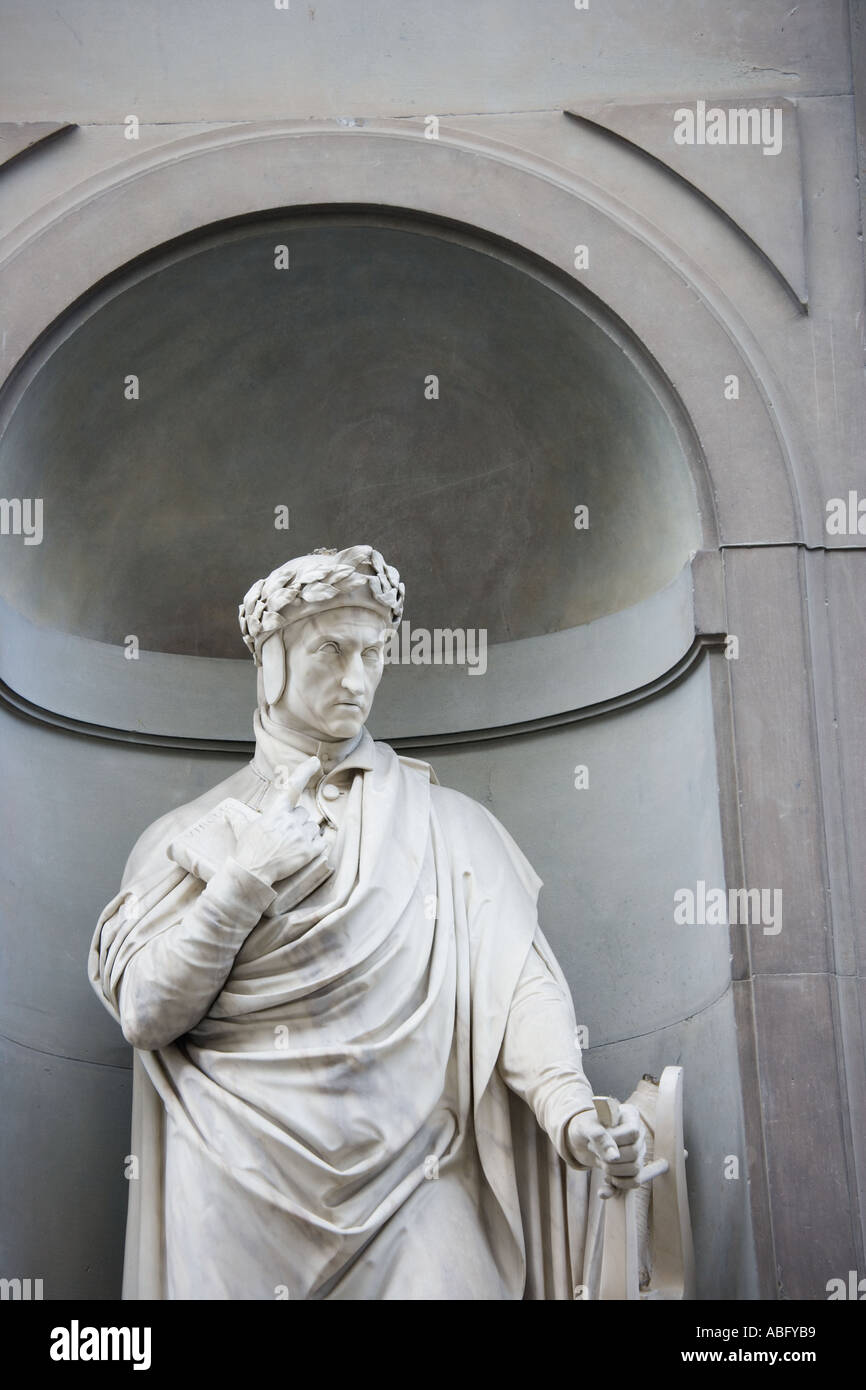 Statue of dante hi-res stock photography and images - Alamy