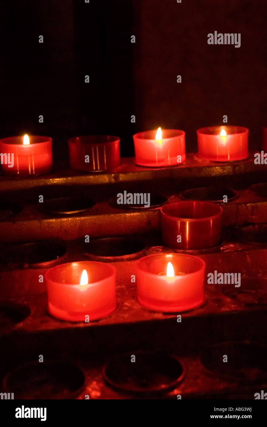 images of candles in churches in which a prayer is made and a candle