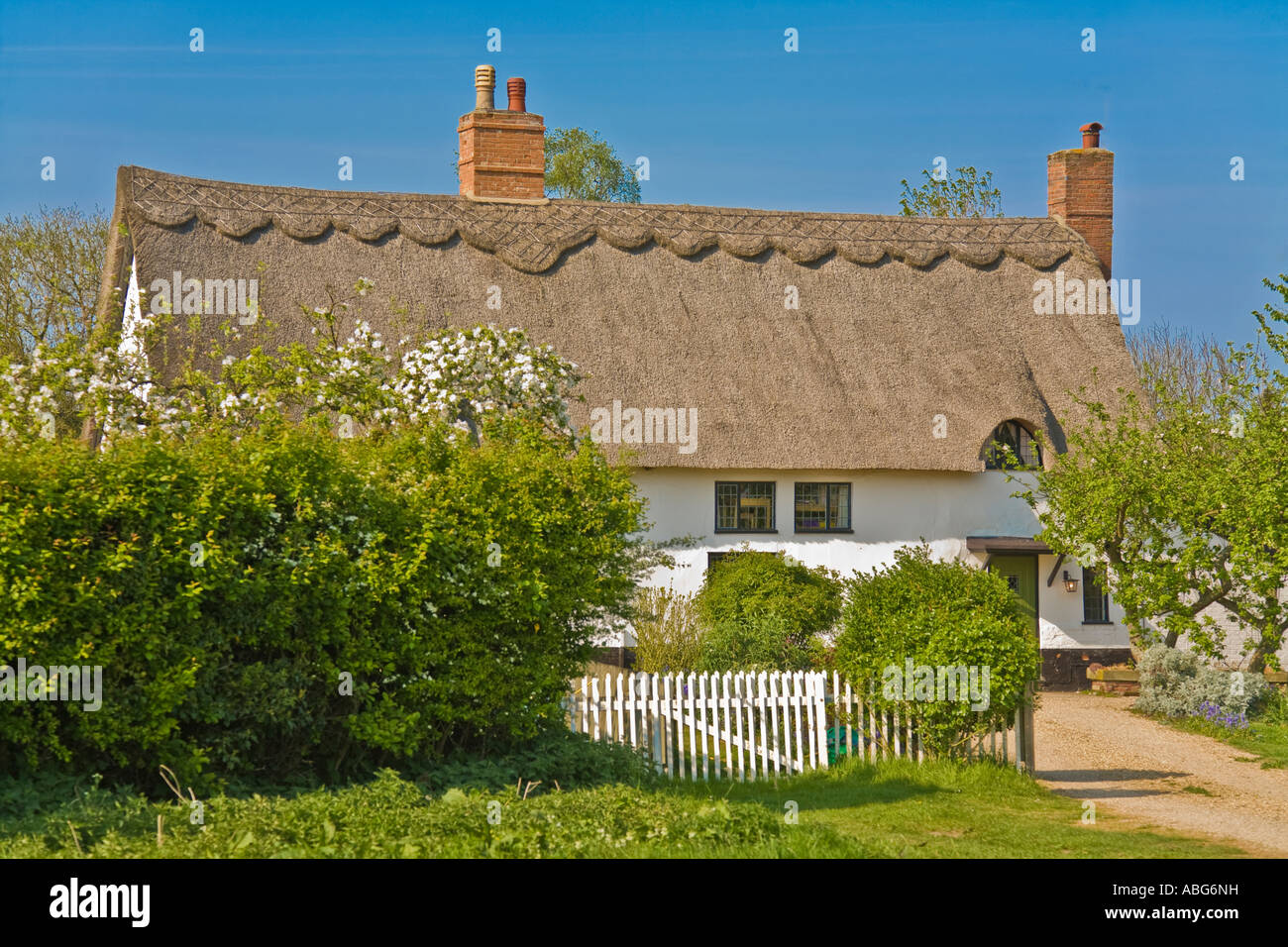 Suffolk england countryside hires stock photography and images Alamy