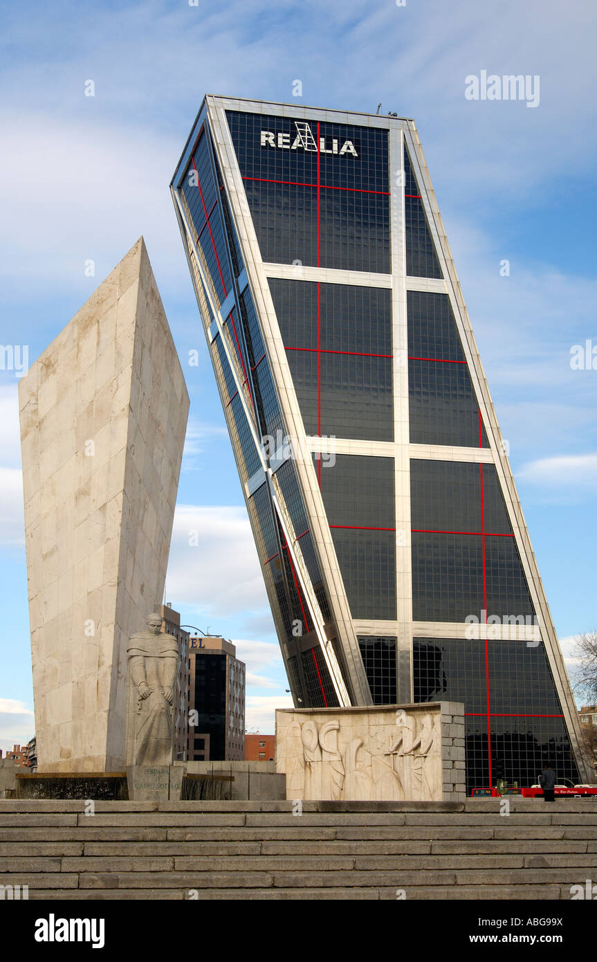 KIO Tower, monument to Leopoldo Calvo-Sotelo, Plaza de Castilla, Madrid, Spain Stock Photo