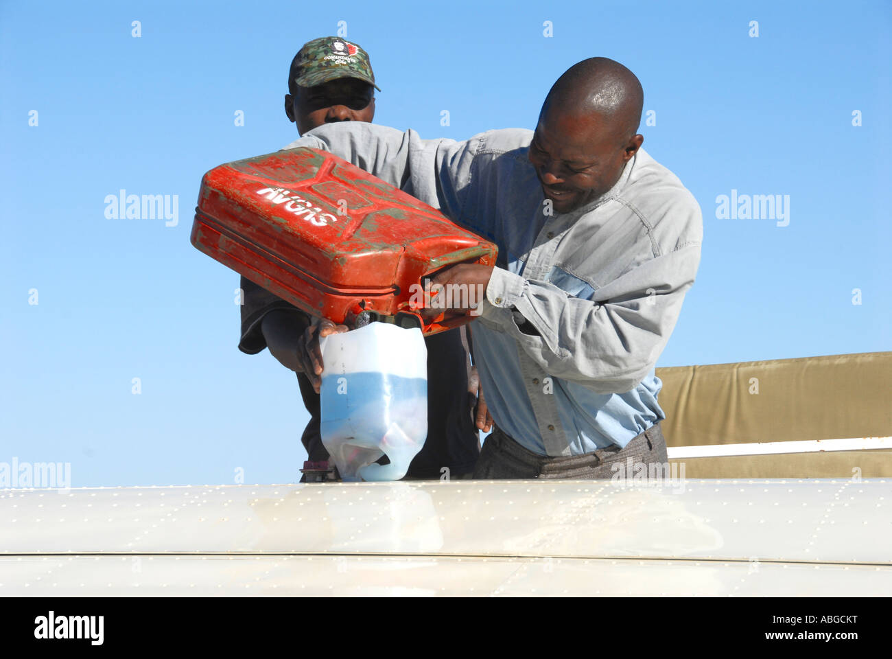 Refuelling Cessna Purros Kaokoveld Namibia Southern Africa Stock Photo