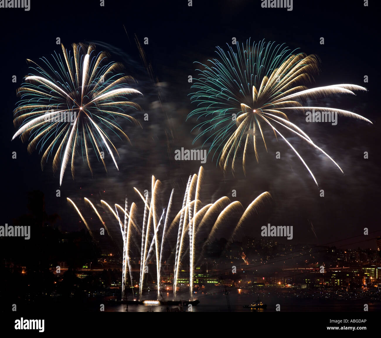 Fireworks, 4th of July 2007, Seattle, Washington State, USA Stock Photo