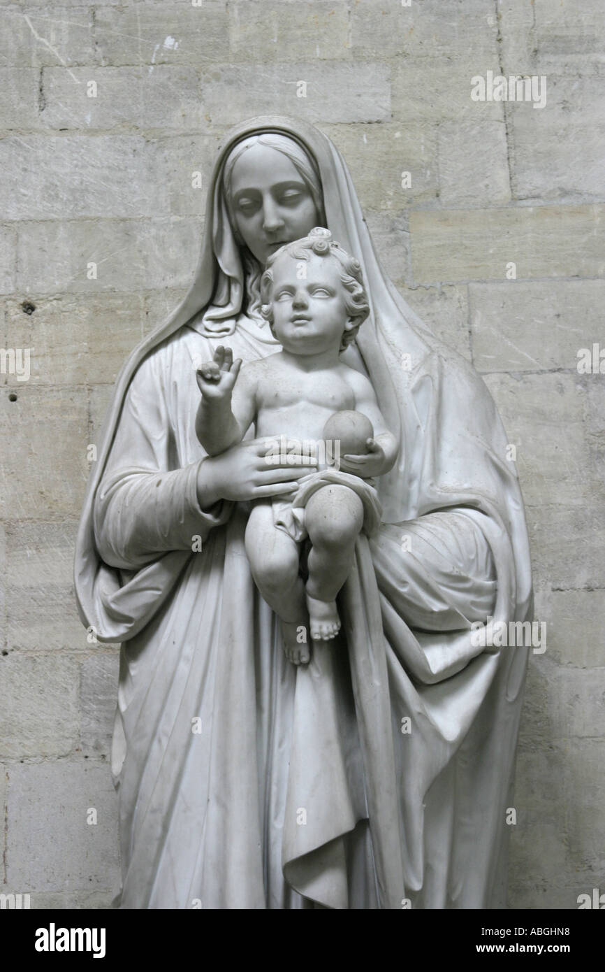 Statue of Virgin Mary carrying baby Jesus, with globe in his hand, Bayeux  Cathedral (Notre-Dame), Normandy, France Stock Photo - Alamy