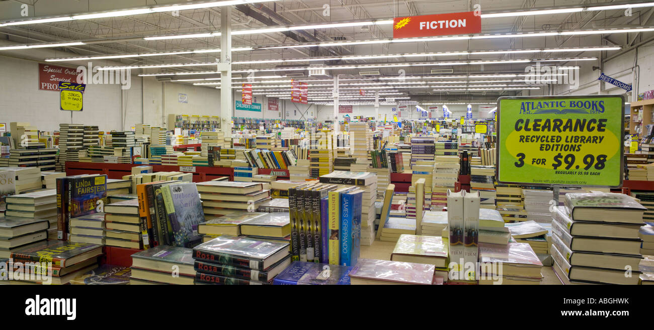 Atlantic Book Warehouse, Montgomeryville, Pennsylvania, USA Stock Photo