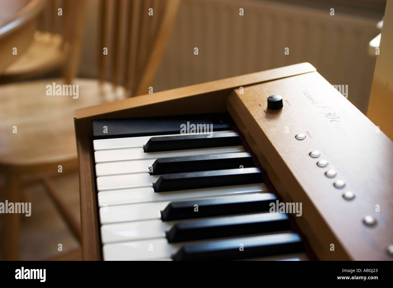 Roland keyboard hi-res stock photography and images - Alamy