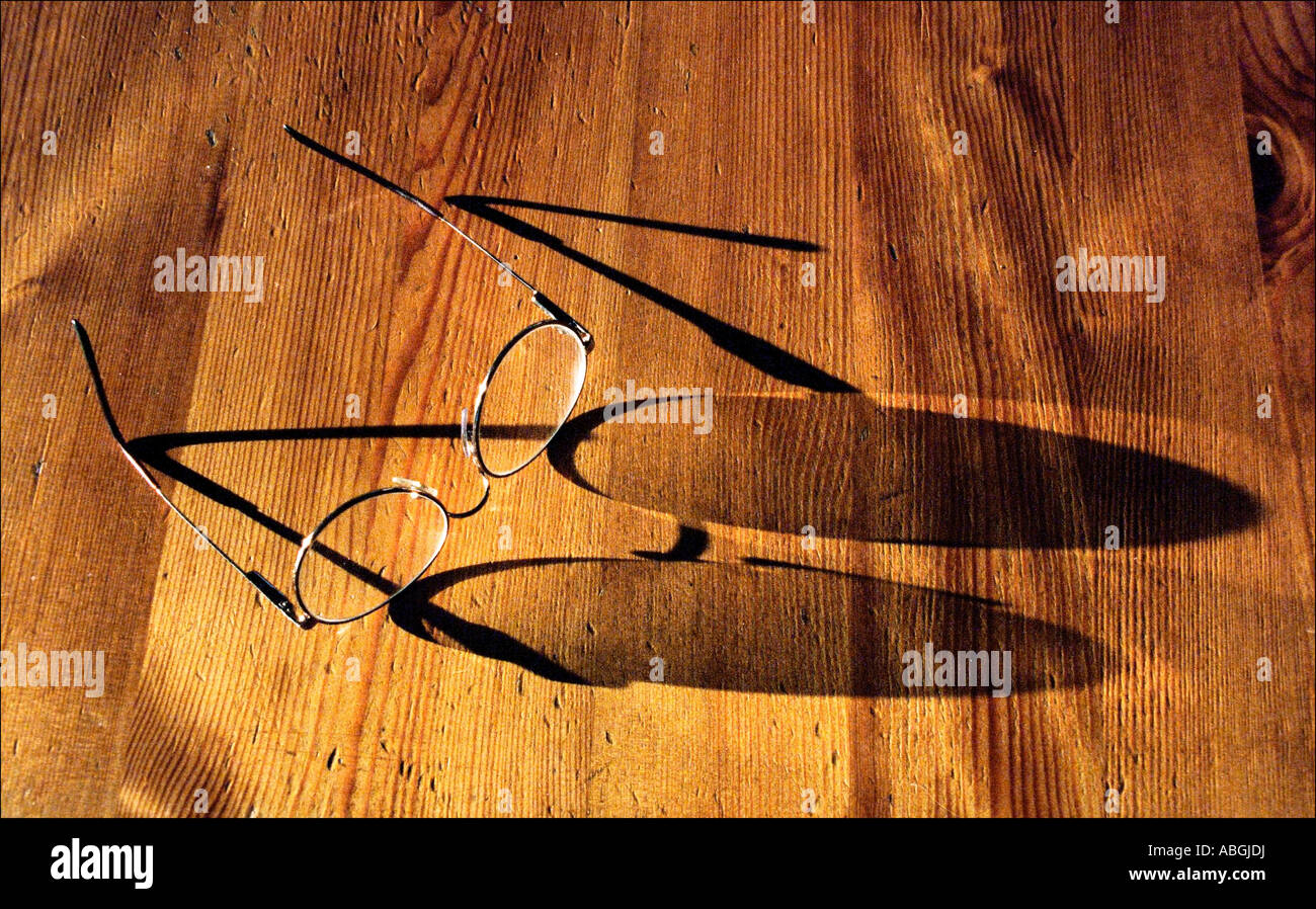 Rimless hi-res stock photography and images - Alamy