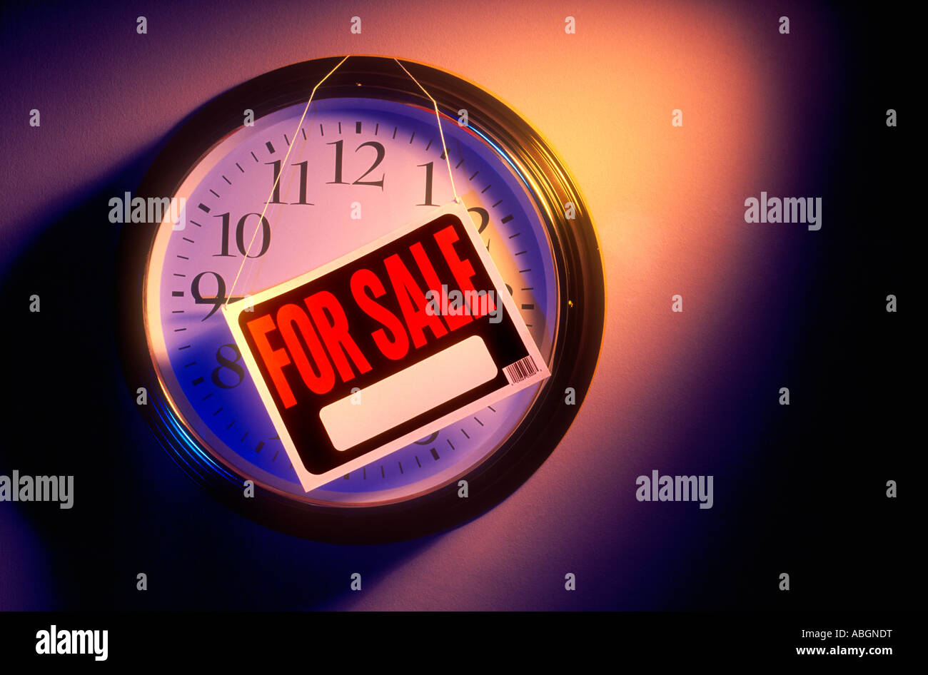 FOR SALE TIME, SAVING TIME CONCEPT IDEA Stock Photo Alamy