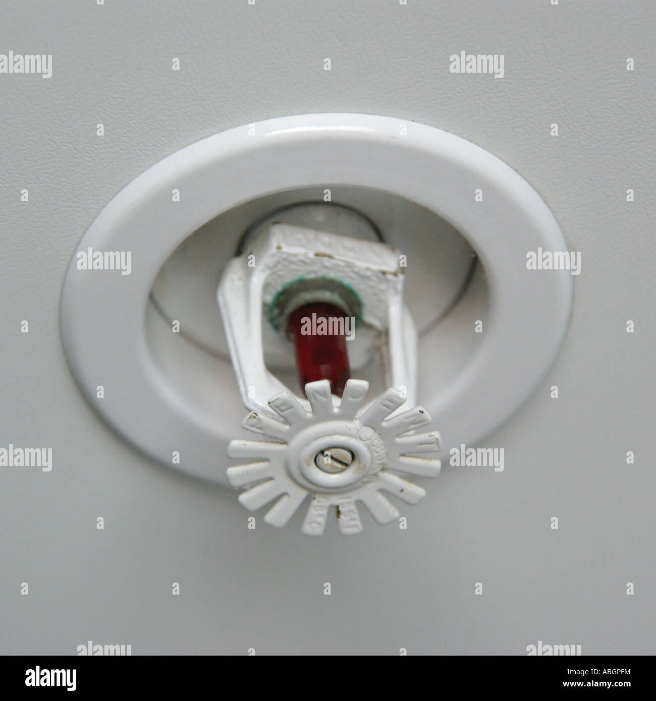 Ceiling Sprinkler Stock Photos & Ceiling Sprinkler Stock Images Alamy