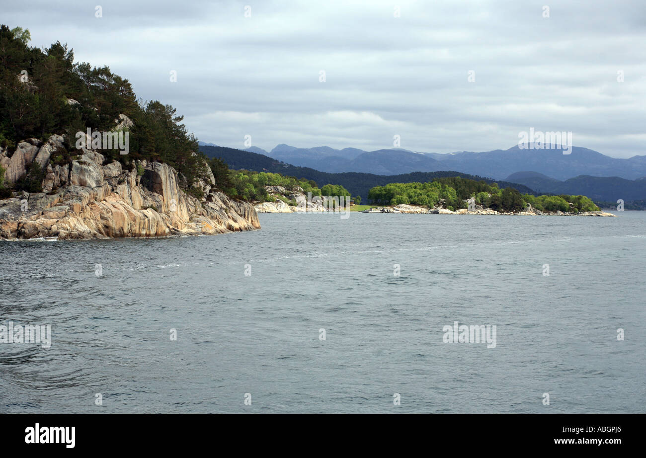 Open sea swell hi-res stock photography and images - Alamy