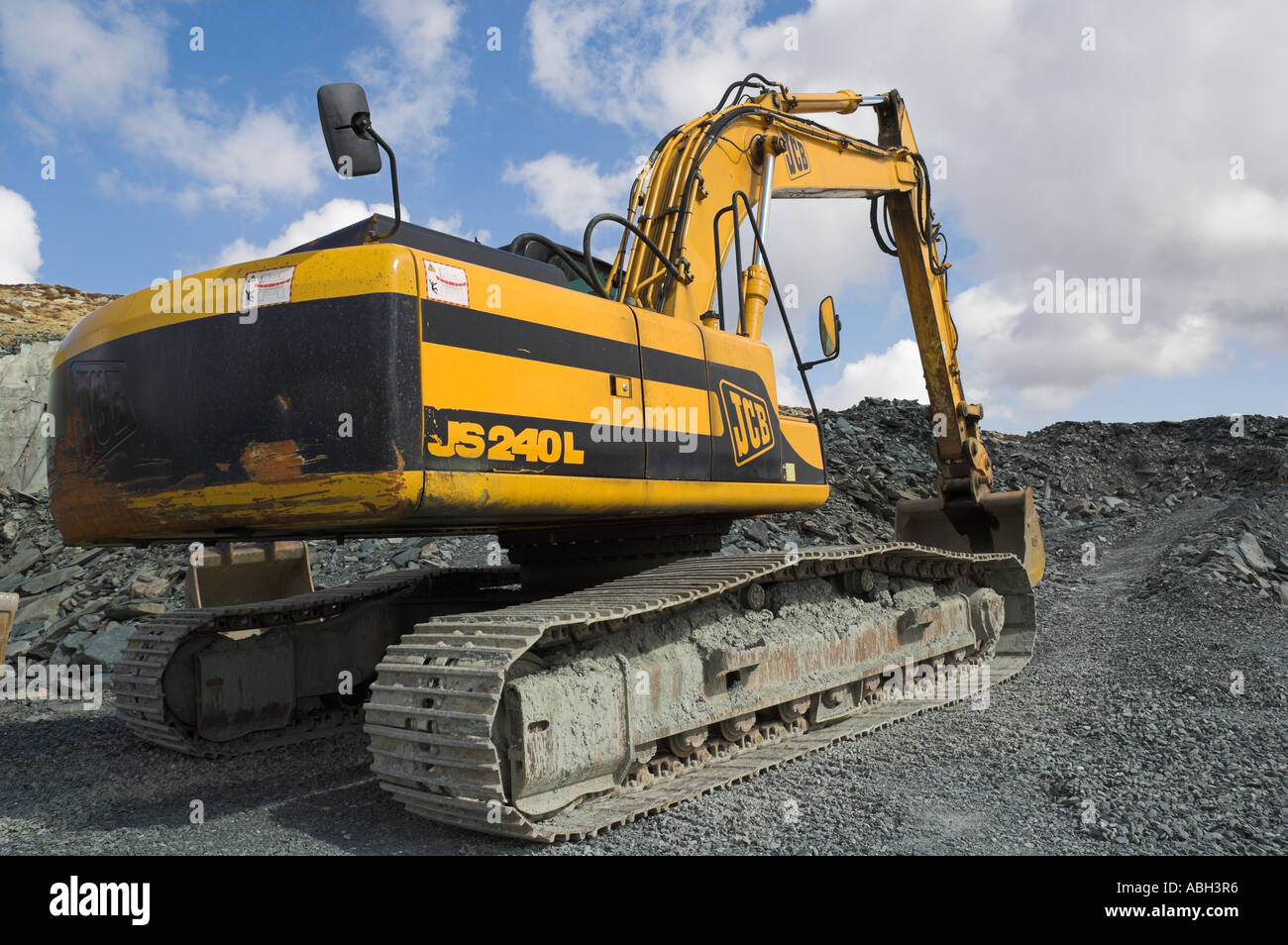 JCB digger excavator Honister slate mine and quarry Honister pass