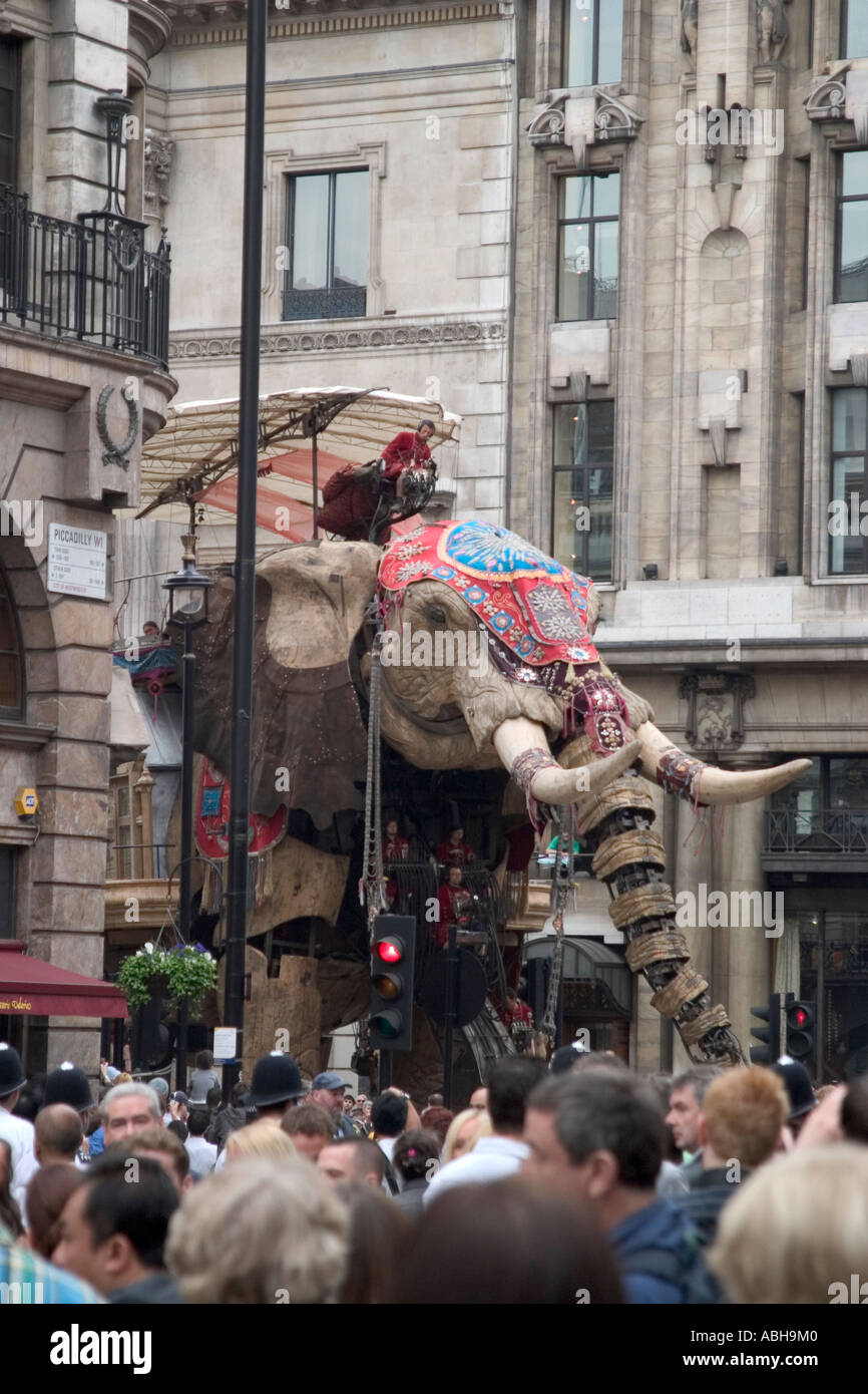 The Sultan's Elephant street theatre by Royal De Luxe in Piccadilly, London, England Stock Photo