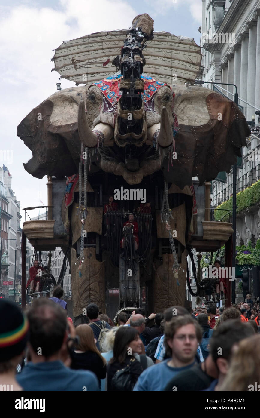 The Sultans Elephant street theatre by Royal De Luxe in Piccadilly , London Stock Photo