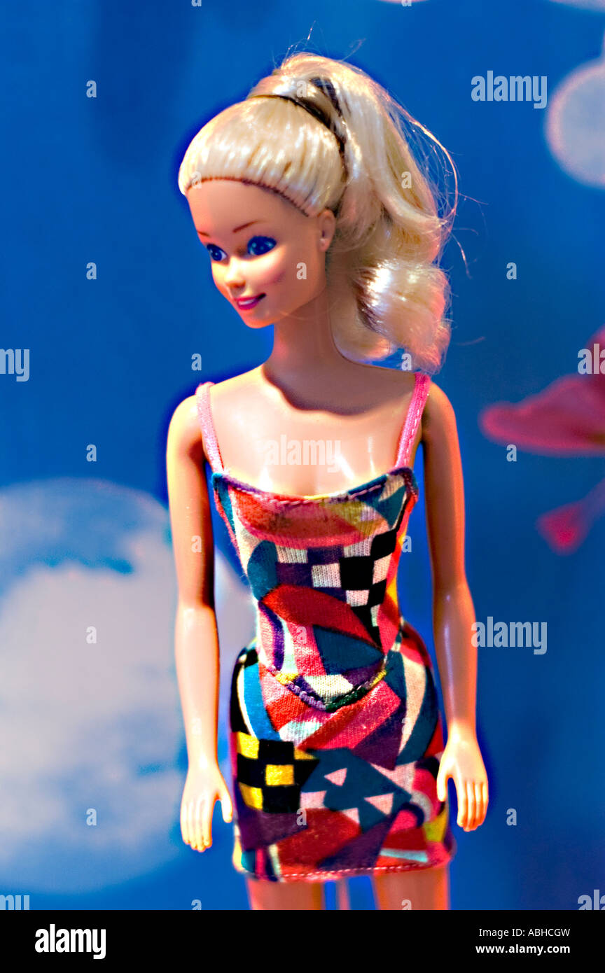 Thahiti Barbie 1992 Mattel female Barbie fashion doll Stock Photo - Alamy