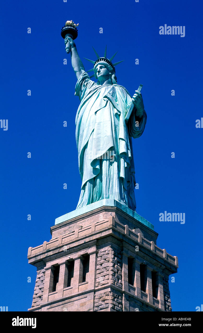 New york view from statue of liberty hi-res stock photography and ...
