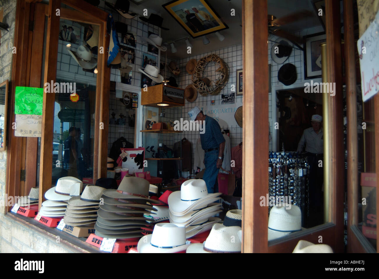 Hat store in downtown of Fredericksburg, South of Texas Stock Photo