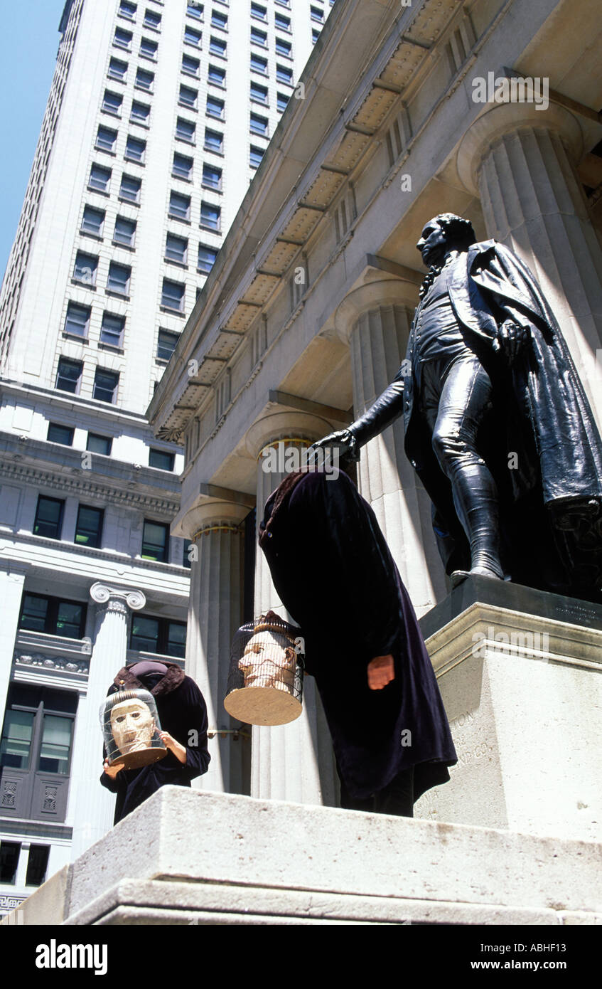 STATUE OF WASHINGTON AND HEADLESS MEN AT CITY HALL NEW YORK