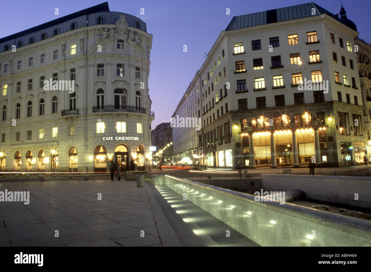 Café Griensteidl long exposure square light sculpture Vienna Austria Stock Photo