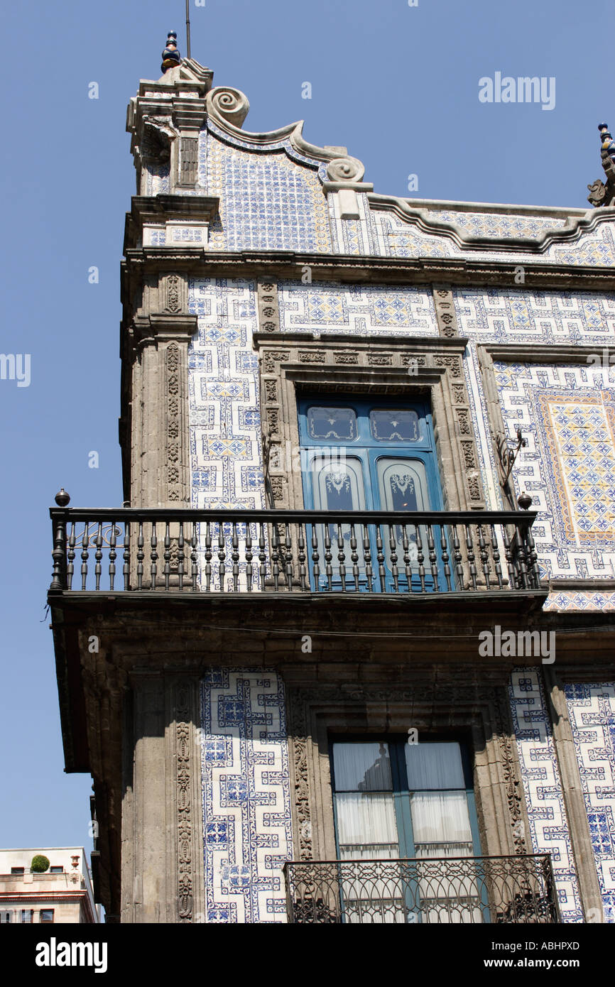 Casa de los Azulejos House of Tiles Originally a palace it now houses