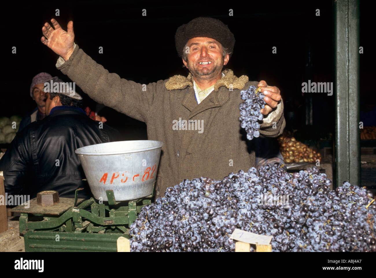 Gold teeth hi-res stock photography and images - Alamy