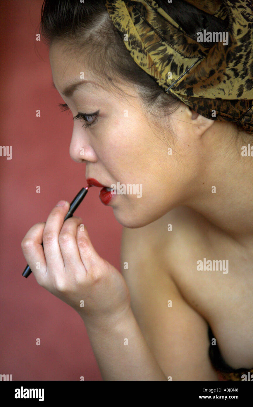 Marianne Cheesecake Burlesque Performer Applying Makeup Stock Photo