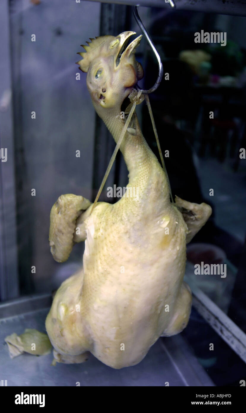 Dead chicken hi-res stock photography and images - Alamy