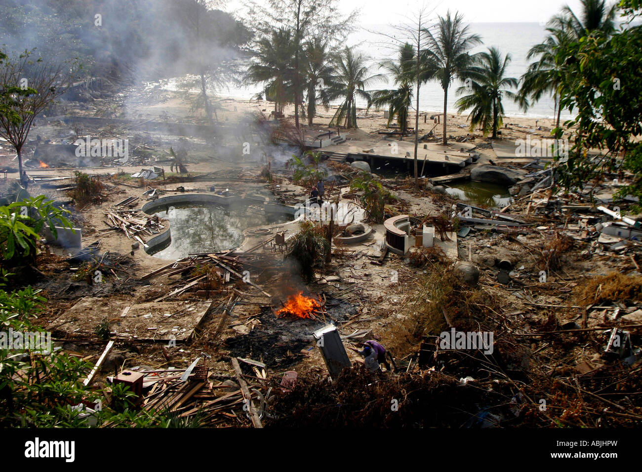 Boxing Day Tsunami Before And After The earthquake triggered a series of tsunamis that