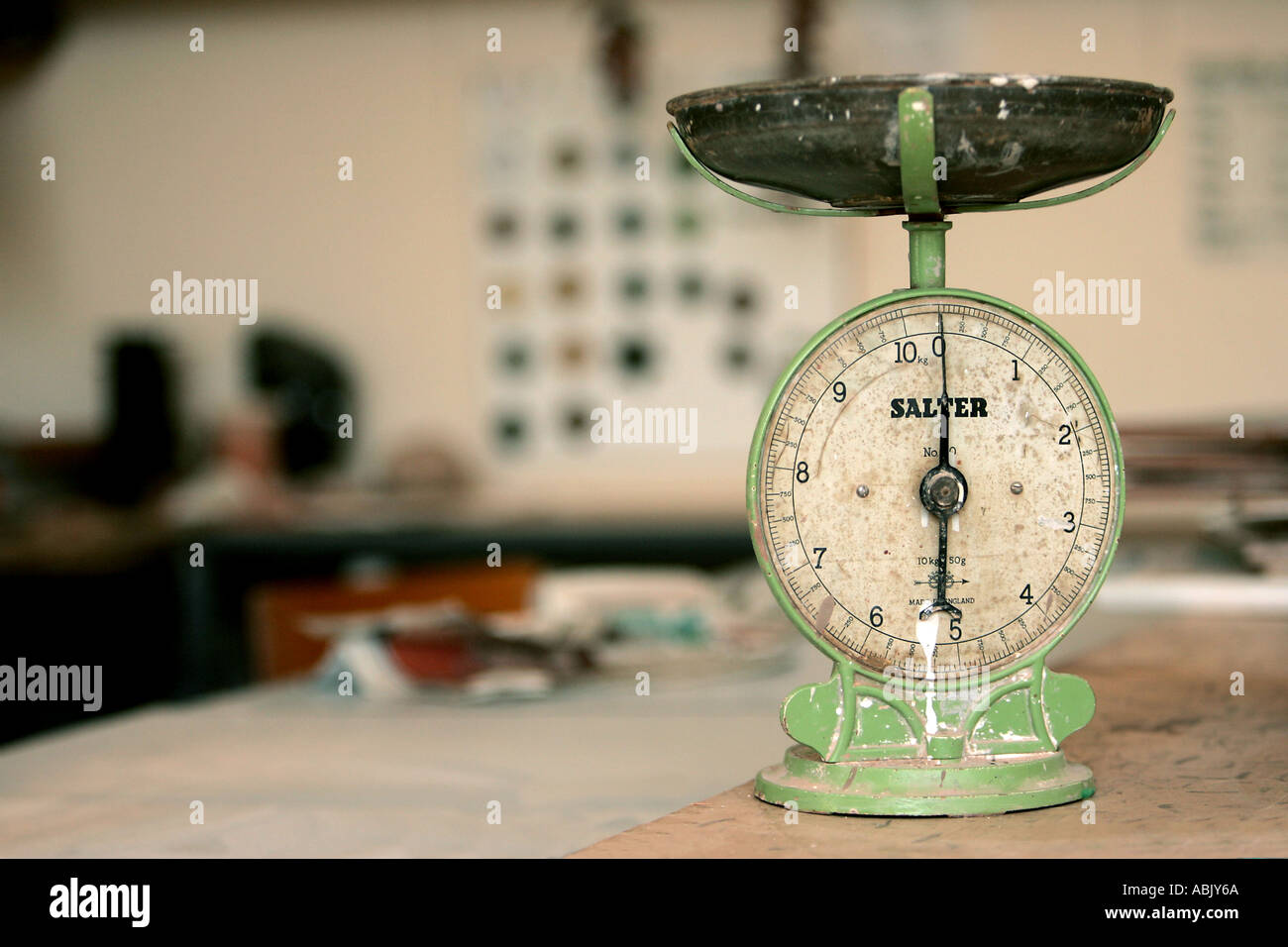 scales balances close up old broken heritage weigh weight measure