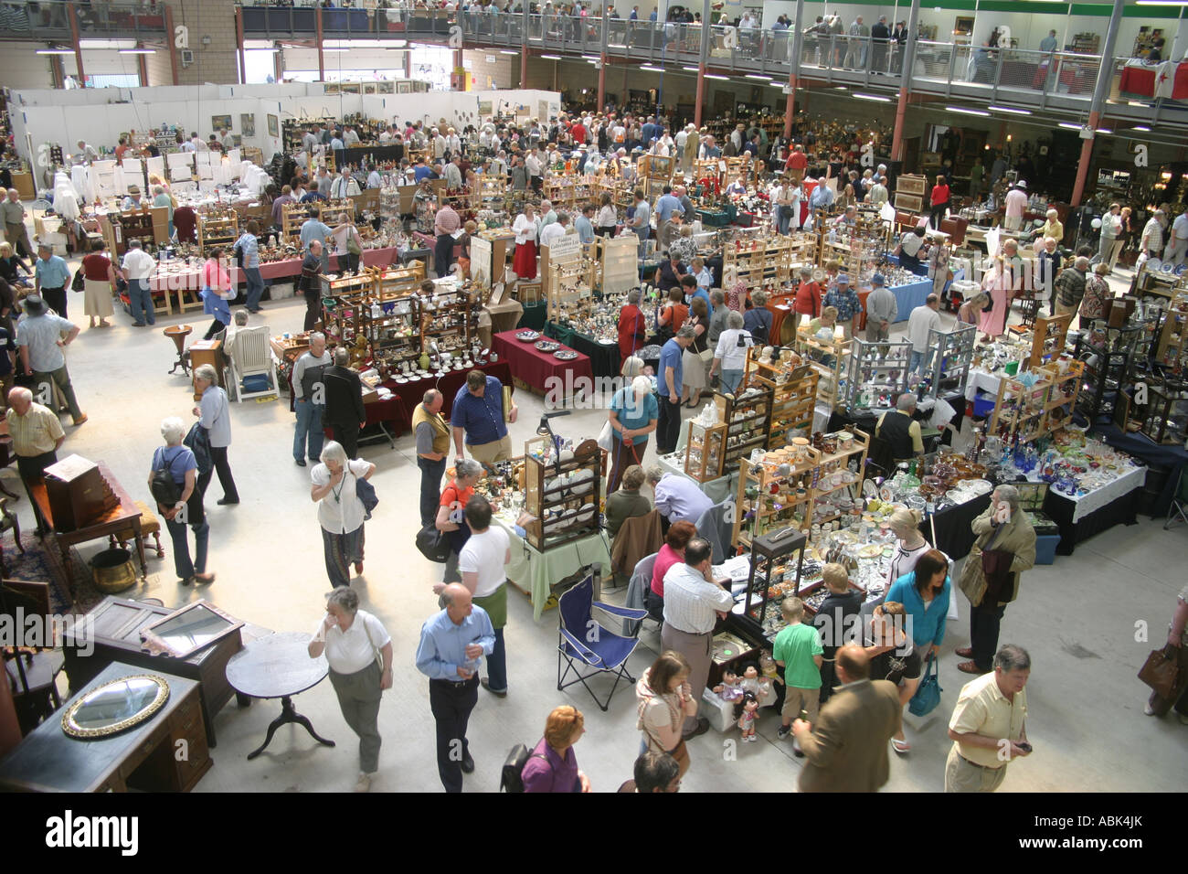 Antique Fair Builth Wells Showground Stock Photo Alamy