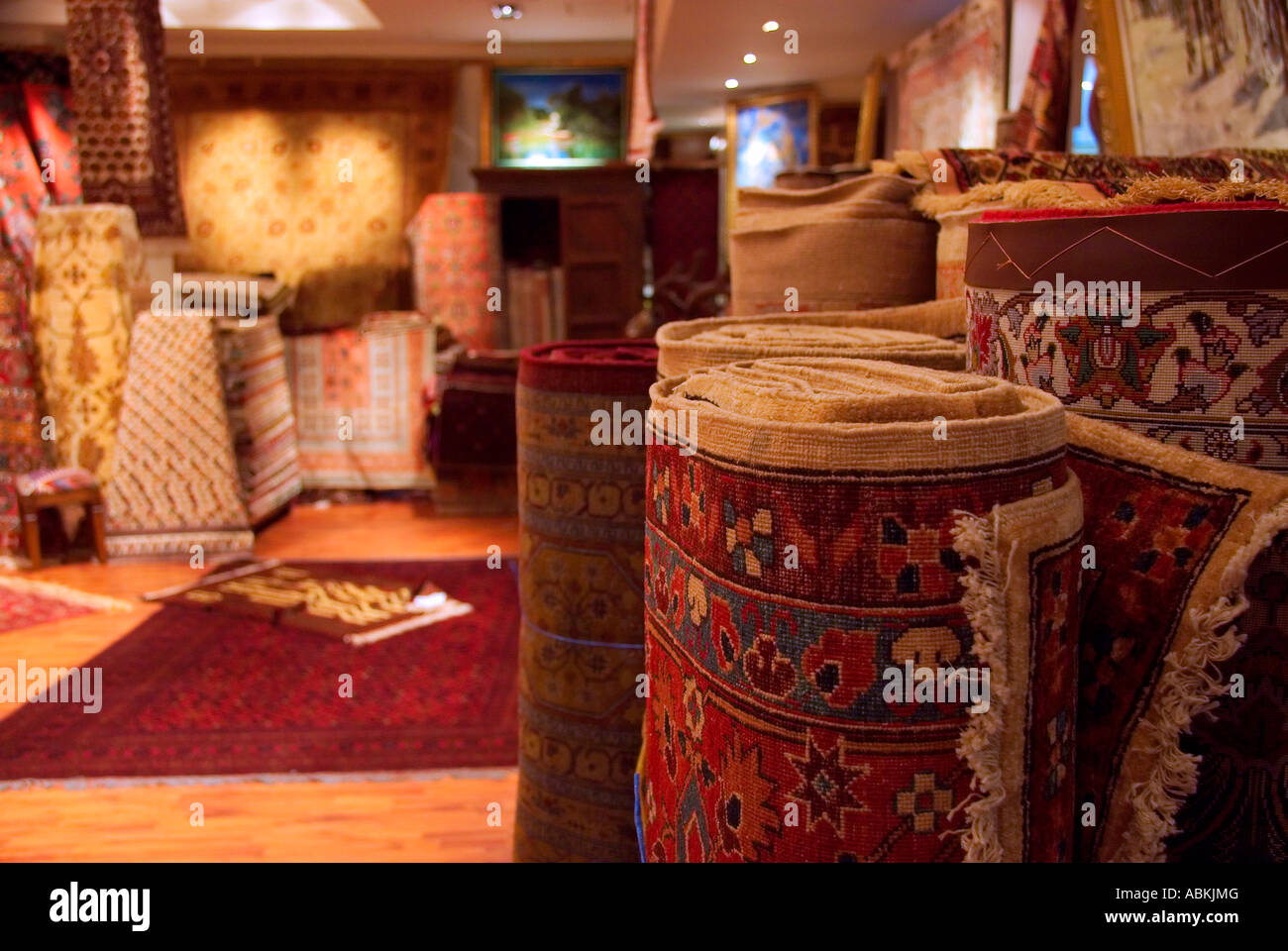 Arabian Carpet Shop Dubai Persian Store Front Stock Photo Alamy
