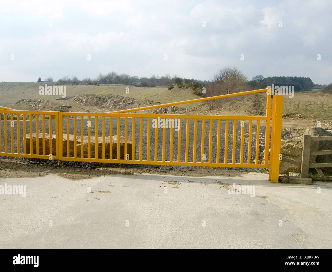 Crossland Moor quarry Huddersfield West Yorkshire quarry gate Stock
